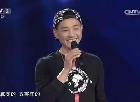 【上海摩登老人胡海】73岁的他，看上去就是30多岁，其逆生长的秘诀是…   （甄爱瑜伽）