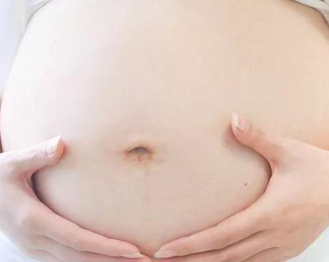 孕期摸肚子也有讲究，可惜很多孕妈不知道哦~