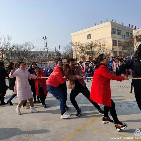 走进春暖花开，情暖石牛师生         —石牛九年制学校祝全体女同胞“三八节”快乐 - 美篇