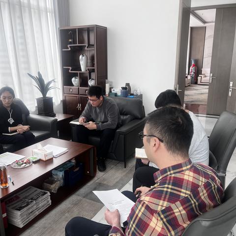 人勤春来早   奋斗正当时——兵团再担保公司全体干部员工奋战“开门红”