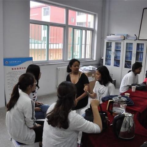 外教走进来，经验带进来，学生动起来，未来亮起来！———城关小学