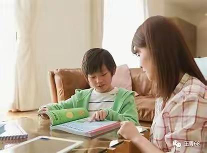 为什么要和孩子睡前聊聊天？