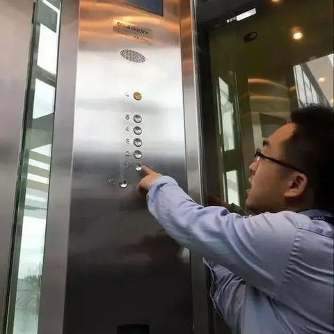 缺氧、滑梯、失控坠落？这些电梯谣言别再传了