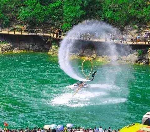 秋趣宝泉菊展秋趣文化节+中原好莱坞-中原影视城+圆融寺山水文化二日游