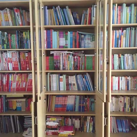 2018届毕业生旧书等闲置物品回收倡议(附毕业生旧书仓库申请书)