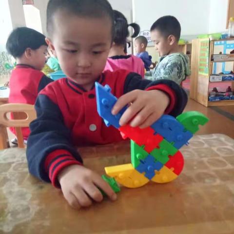 大人才国际幼儿园2017年6月王奕璞小朋友影片留念