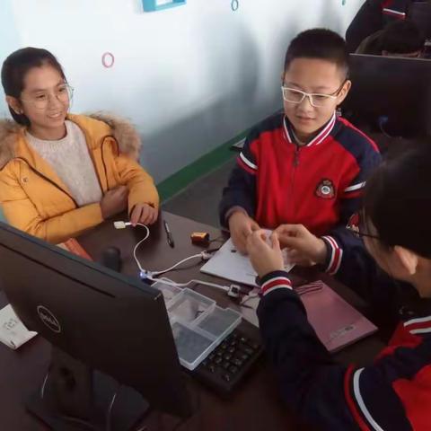 纪台一中创客空间建设(之六十)——编程及创意智造普惠课开课