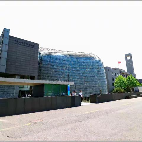 美院研究生作品展一瞥