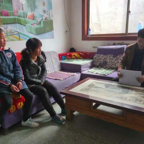 沟通架起家校的桥梁——上乐村镇史村完小六年级之61