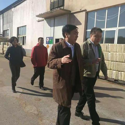 弘扬雷锋精神、发挥女职工半边天作用——科技专列企业行