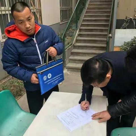 碑林区民政局积极回应群众反映养老工作问题