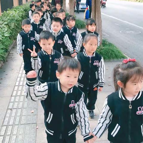 让笑容留在我们每一个人的心中