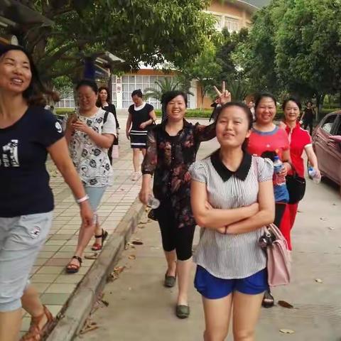 回顾我们的2016年，我们的四月，我们相约在一起