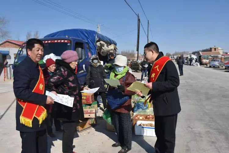 库伦旗支行深入农村牧区开展征信宣传活动