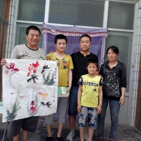 情系贫困生 家访送温暖