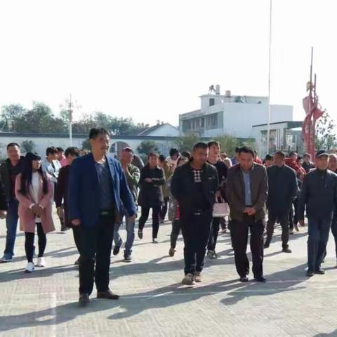 西阳中心校开展“家长校园行”家校联谊开放周活动