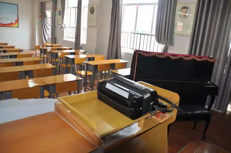 贵阳市南明区绿苑中学(公立)2017年初一年级新生招生简章