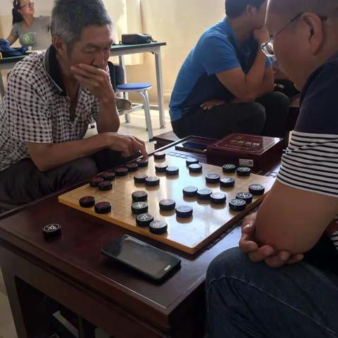 智慧人生   乐在“棋”中