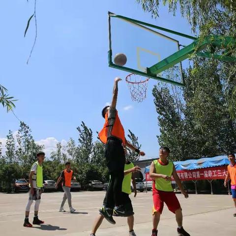 白鹿原公司职工篮球赛开赛啦