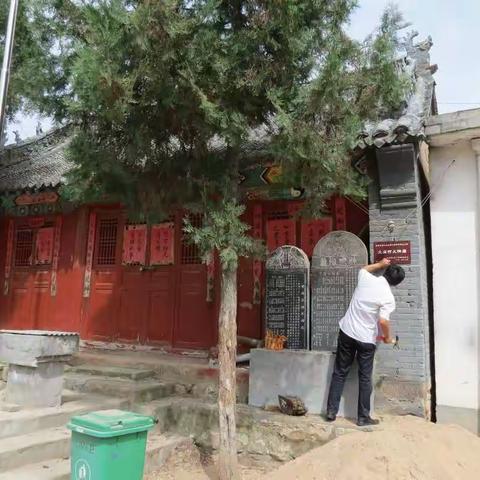 汝阳县付店镇给辖区内古建筑订挂标识牌