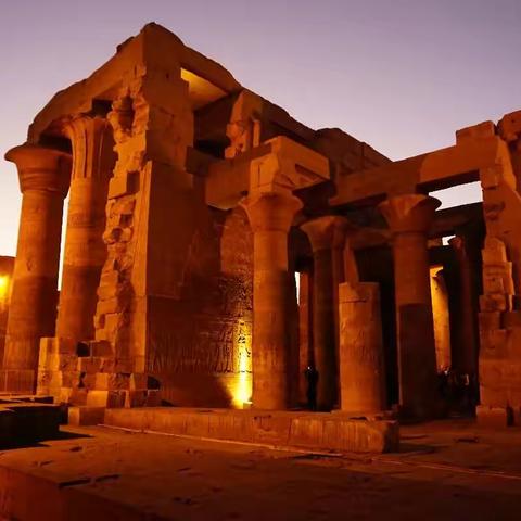 循着记忆游埃及、看着电影游尼罗：（D5）尼罗河游轮第一站--康翁波(Kom Ombo)神庙