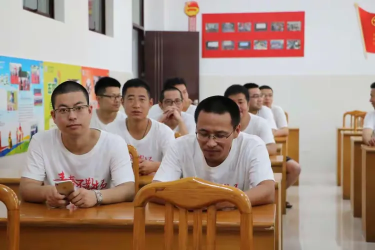 —常熟市练塘中学97届初三