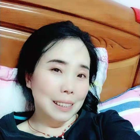 白天鹅小传
