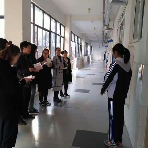 点评促交流 ——记七年级班级文化点评