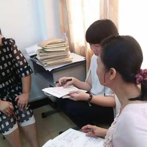 及时研讨，精准教学。