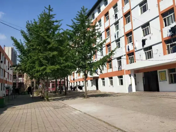 滦南四中,男生优秀宿舍展示