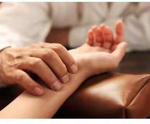 长春恒康中医医院举行“喜迎七一 青春献给党”主题演讲暨青年医生病历书写知识竞赛