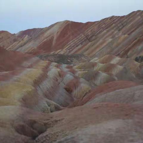 张掖冰沟丹霞和七彩丹霞