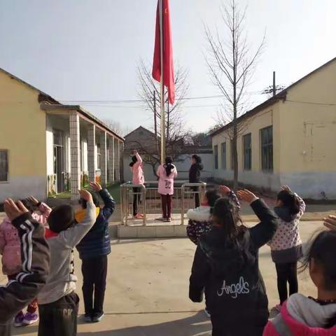 缅怀革命先烈，清明文明祭祀。