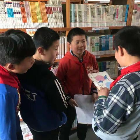 小路口镇戴庄小学“书香进校园”读书活动