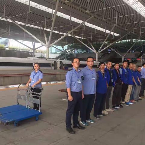 直击深圳北站电商黄金周运输作业现场（四）
