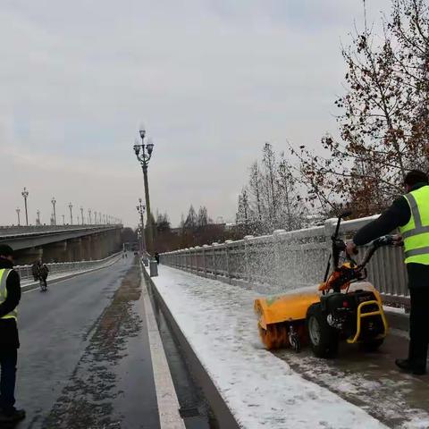 战雨雪，路桥人在行动