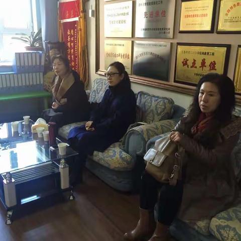 《促均衡发展，杜绝小学化》——长春市教研室幼教部二道区省直二园长电紫盈分园调研行