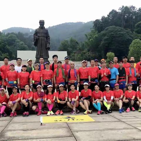 挑战自我     雨战天湖——尤溪跑协冷感毛巾公益悦跑活动掠影
