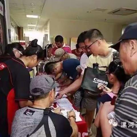 佳能大篷车开到漯河，邀您“拍妹子”“听讲座”！