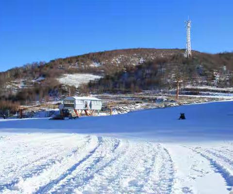 青州驼山滑雪 青州古城一日游99元/人（门票、车费、保险）