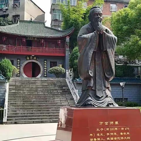 教学是中心 质量为生命