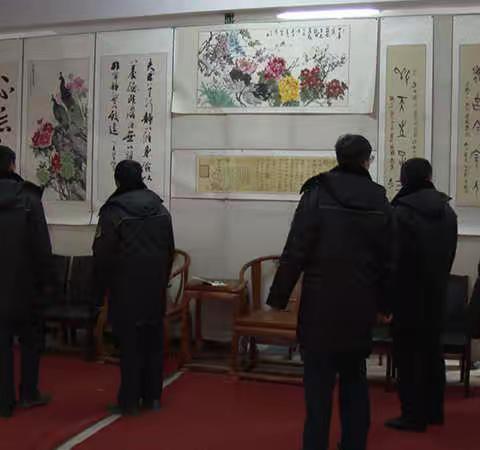 鄄城县城管局组织党员干部观看廉政书法作品展