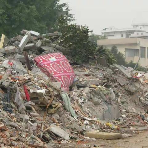 512来临，汶川大地震十年图祭   ------仙眼中永远难忘的地震灾难与抗震救灾镜头。