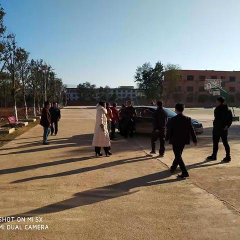 2018年12月18日市教育局领导莅临永新职业中专对“五型”政府部门建设和教育重点工作调研督查