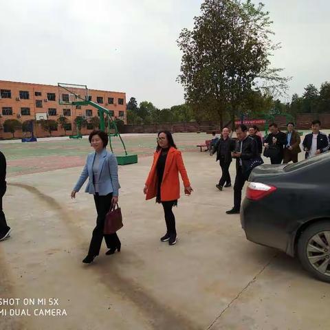 市教体局欧阳亮局长莅临永新职业中专调研