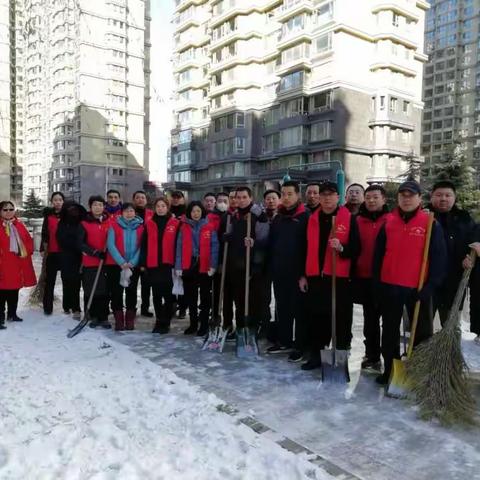 创建国家卫生城、美化社区我先行          ---东里街道缔景社区党总支