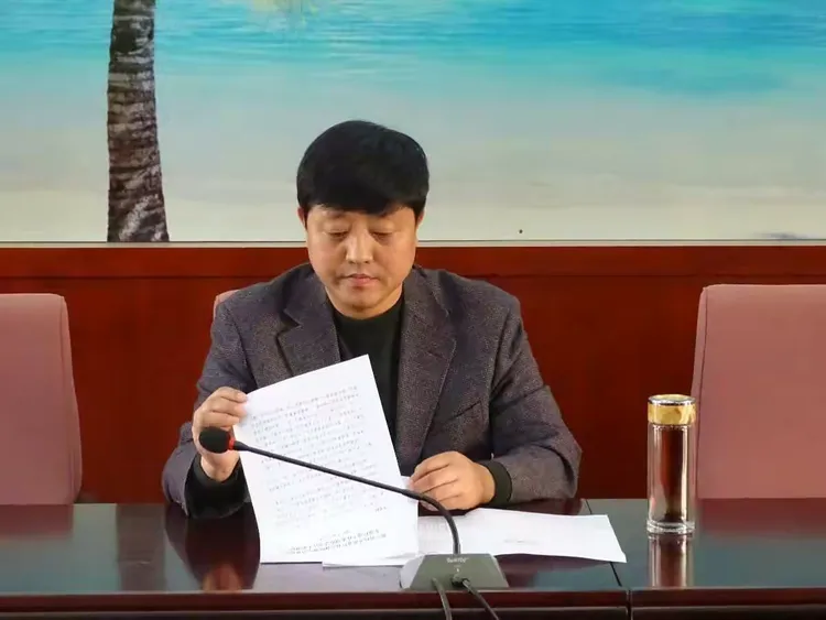 局长胡洪首先传达省,市相关通知要求,对此次基金监督检查工作自查阶段