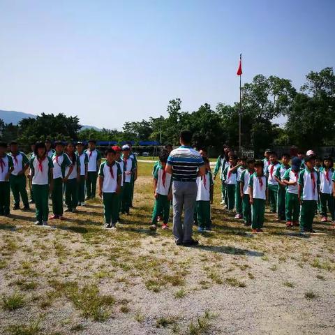 海丰县海城镇埔仔垌小学学生跳绳比赛