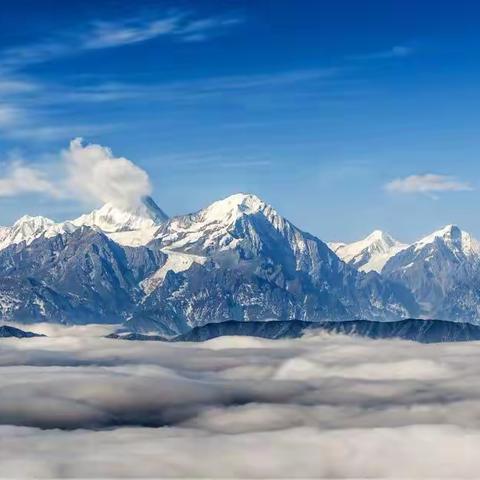 徒步4小时的绝美风景-华尖山，云海、星轨、日照金山……哪个是你所爱？