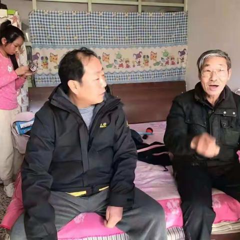 县委郭书记深入赤城镇调研棚改工作
